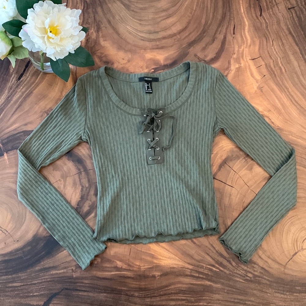 Forever 21 long sleeve top